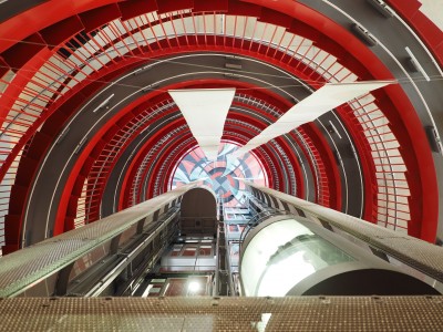 elevator-1271924_1920